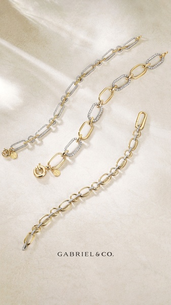 A high-end 9:16 portrait composition showcasing three variations of gold and diamond chain bracelets on a textured cream surface.