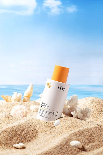 sunscreen, sun protection, spf lotion, tone up fluid, uv protection, product launch, outdoor, fresh, calm, blue, orange, neutral