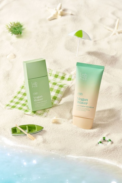 sunscreen, sun cream, spf cream, sun protection, facial sunscreen, body sunscreen, uv protection, product launch, lifestyle, fresh, calm, green, neutral