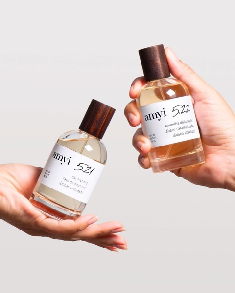 perfume, fragrance, cologne, eau de parfum, scent, product launch, minimalist, calm, luxurious, neutral, brown