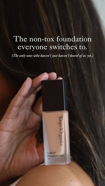 foundation, liquid foundation, makeup base, face makeup, cosmetics, beauty products, brand awareness, product launch, ugc style, trustworthy, neutral, brown