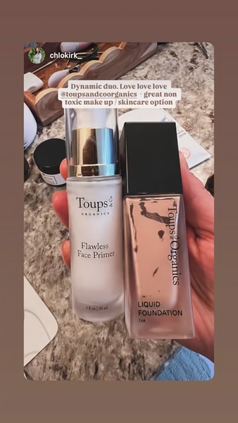 face primer, makeup primer, foundation primer, cosmetic primer, beauty primer, makeup base, primer serum, social proof, ugc style, trustworthy, brown, neutral