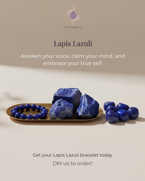 A clean, studio-lit presentation of Lapis Lazuli raw stones and a bracelet arranged on a golden tray with soft shadows.