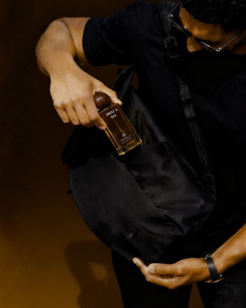 perfume, cologne, fragrance, mens perfume, scent, bestseller push, lifestyle, editorial, luxurious, trustworthy, black, neutral