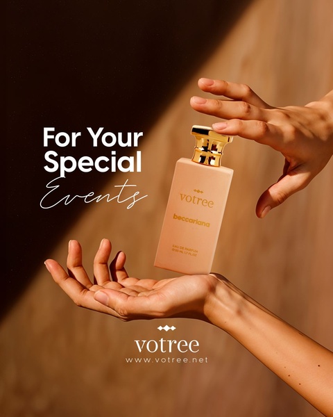 perfume bottle, eau de parfum, fragrance bottle, scent bottle, cologne bottle, brand awareness, lifestyle, editorial, luxurious, calm, brown, neutral, gold