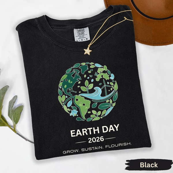 graphic t-shirt, cotton t-shirt, crew neck shirt, casual t-shirt, short sleeve shirt, new arrival, flat lay, minimalist, fresh, trustworthy, neutral, green, black