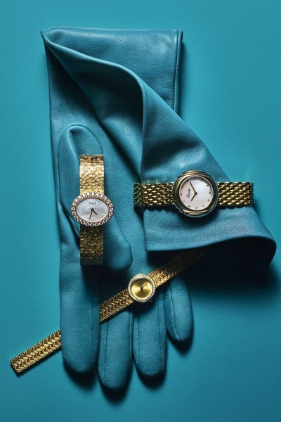 luxury watches, gold watches, wristwatches, diamond watches, analog watches, bestseller push, editorial, flat lay, luxurious, blue, gold