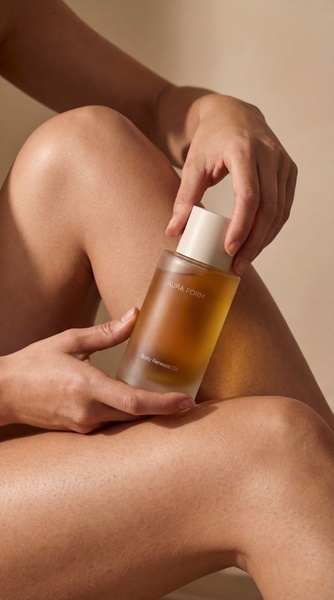 body oil, skincare oil, body moisturizer, massage oil, skin oil, brand awareness, minimalist, lifestyle, calm, luxurious, neutral, brown