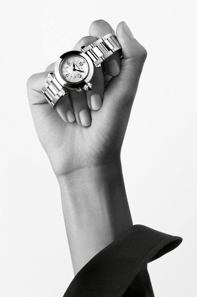 wrist watch, metal watch, silver watch, analog watch, luxury watch, brand awareness, minimalist, editorial, luxurious, calm, neutral