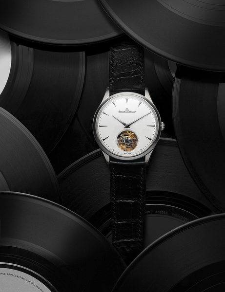 luxury watch, analog watch, wrist watch, leather strap watch, mechanical watch, brand awareness, editorial, minimalist, luxurious, calm, black, neutral