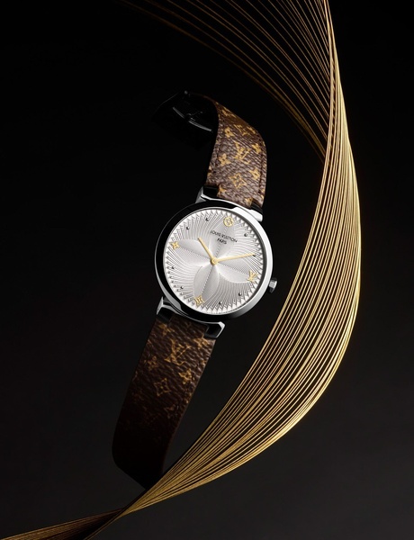 luxury watch, analog watch, wrist watch, designer watch, leather strap watch, brand awareness, minimalist, editorial, luxurious, calm, black, gold, brown