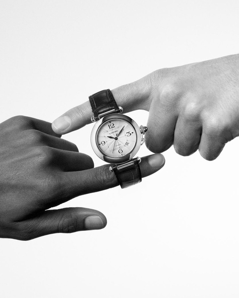 luxury watch, wrist watch, leather strap watch, analog watch, classic watch, brand awareness, minimalist, editorial, luxurious, calm, neutral, black
