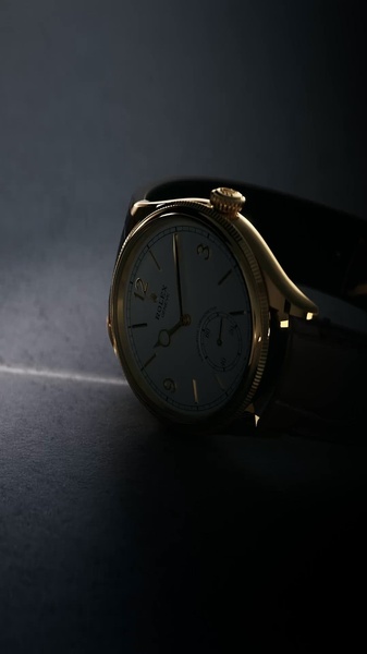 luxury watch, analog watch, gold watch, dress watch, wrist watch, brand awareness, minimalist, editorial, luxurious, calm, gold, black, neutral