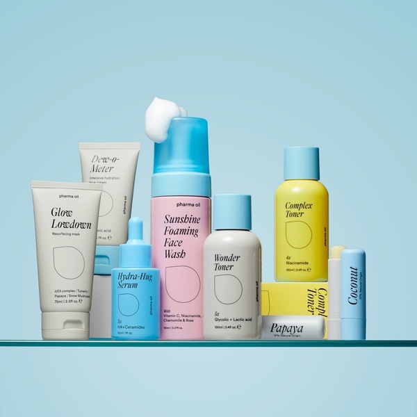 face wash, face serum, face toner, resurfacing mask, moisturizing cream, skincare kit, bestseller push, minimalist, fresh, calm, pastel, blue, yellow