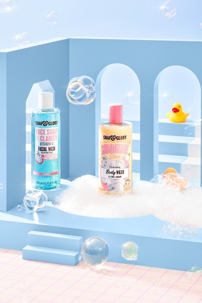 facial cleanser, body wash, face wash, shower gel, skincare products, bestseller push, minimalist, lifestyle, playful, fresh, blue, pastel, neutral