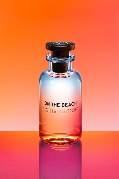 perfume, cologne, fragrance, scent, eau de parfum, bestseller push, minimalist, luxurious, energetic, orange, pink