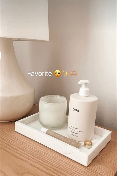 hand lotion, hand cream, moisturizer, body lotion, skincare lotion, social proof, lifestyle, calm, warm, neutral