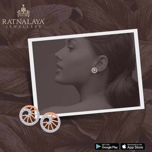 Diamond Stud Earring Hero Shot