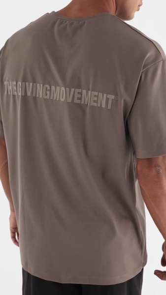 t-shirt, crew neck tee, short sleeve shirt, casual t-shirt, graphic t-shirt, new arrival, minimalist, lifestyle, calm, trustworthy, brown, neutral
