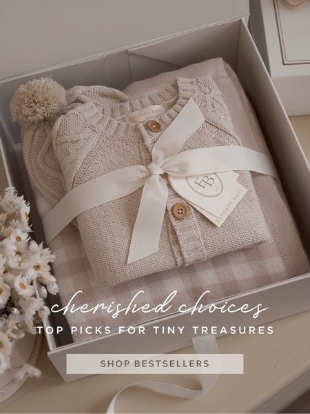 baby gift set, baby clothing set, newborn gift box, baby shower gift, infant knit set, baby cardigan set, bestseller push, brand awareness, lifestyle, editorial, warm, luxurious, neutral, pastel