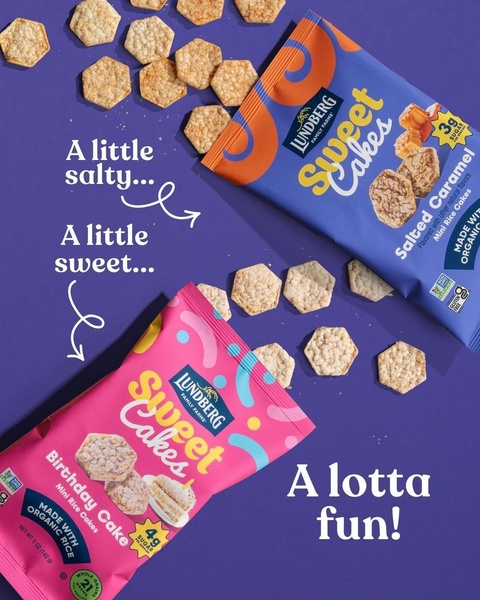 This creative uses a top-down layout to showcase two different flavors of mini rice cakes, contrasting them visually while emphasizing flavor variety.