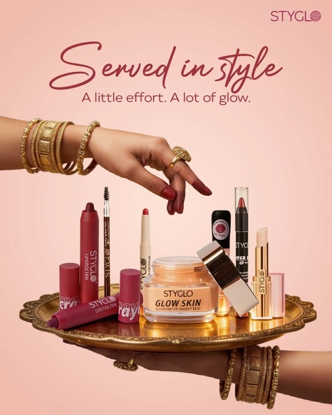 makeup set, cosmetics collection, lipstick, makeup base, beauty products, lip color, face makeup, brand awareness, bestseller push, lifestyle, editorial, warm, luxurious, pink, gold, red