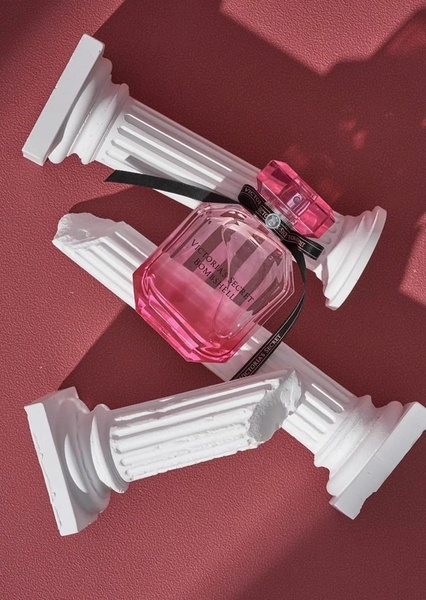 perfume, fragrance, eau de parfum, scent, cologne, bestseller push, minimalist, editorial, luxurious, calm, pink, neutral
