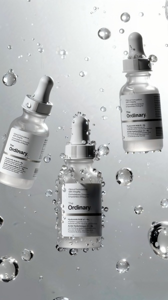 face serum, hyaluronic acid, skincare, hydrating serum, beauty product, product demo, bestseller push, minimalist, editorial, fresh, calm, neutral