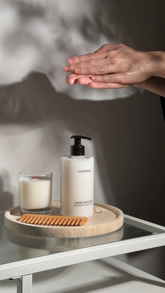 hand cream, body lotion, moisturizing cream, perfumed lotion, skin moisturizer, product demo, lifestyle, minimalist, calm, luxurious, neutral