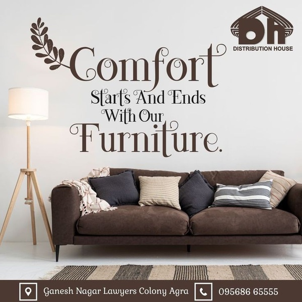 This ad creative uses a clean, minimalist aesthetic to highlight a sofa with elegant typography and a clear value proposition.