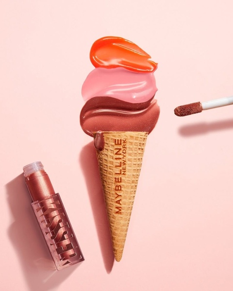lip gloss, liquid lipstick, lip makeup, cosmetic gloss, tinted lip gloss, bestseller push, minimalist, flat lay, playful, fresh, pink, neutral