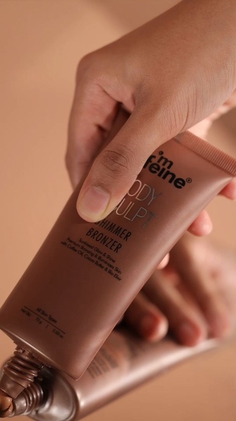 Shimmer Bronzer Texture Reveal