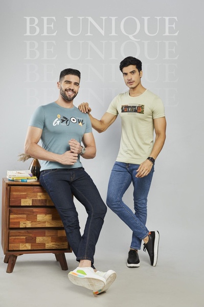 graphic t-shirt, printed t-shirt, crew neck tee, casual t-shirt, short sleeve shirt, cotton tee, brand awareness, new arrival, lifestyle, editorial, energetic, fresh, neutral, blue, green