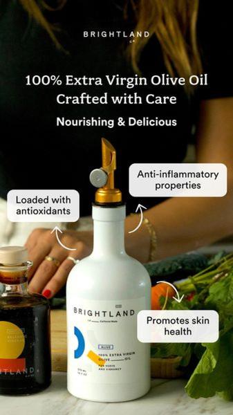 This vertical ad uses text overlays on a high-quality product shot to highlight three key health benefits of the featured olive oil.