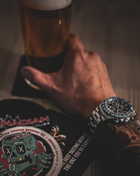 chronograph watch, analog watch, stainless steel watch, men's watch, wrist watch, brand awareness, lifestyle, calm, luxurious, brown, neutral