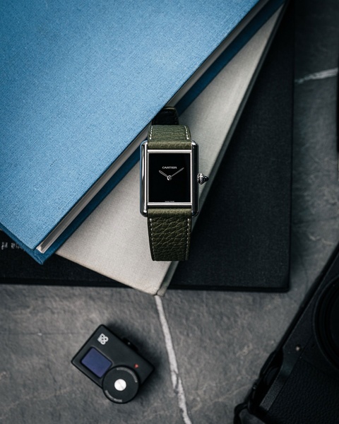 wrist watch, leather strap watch, analog watch, luxury watch, timepiece, bestseller push, minimalist, flat lay, luxurious, calm, neutral, blue, green