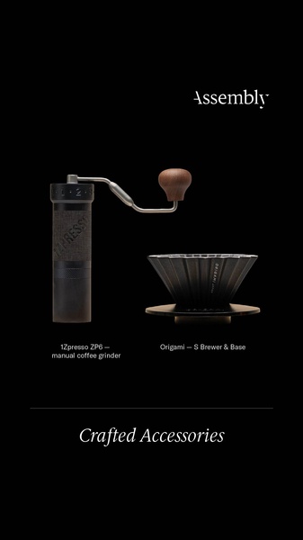 A high-end, dark-themed product display featuring a 1Zpresso ZP6 manual grinder and an Origami brewer, emphasizing quality craftsmanship.