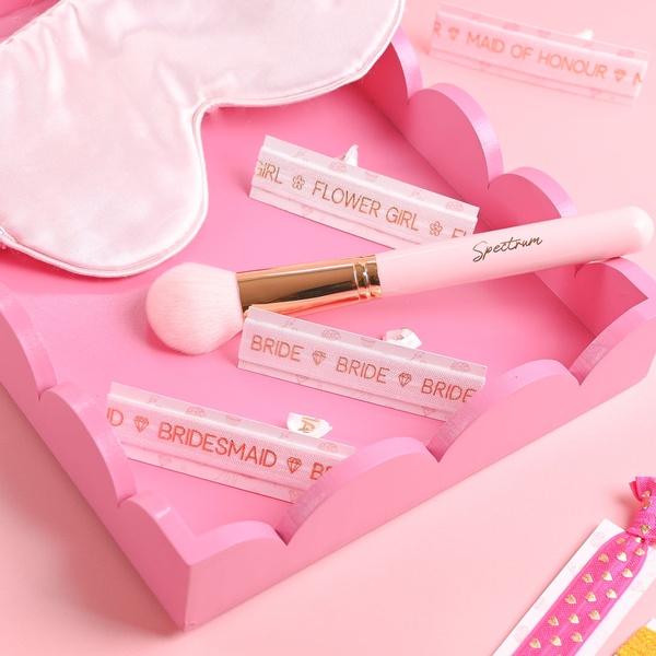 makeup brush, powder brush, cosmetic brush, beauty brush, face makeup brush, new arrival, gift guide, flat lay, minimalist, playful, fresh, pink, pastel