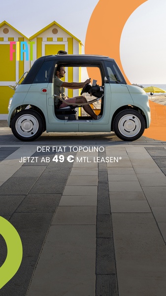 A vertical-format ad featuring the Fiat Topolino parked by a beach, highlighting a low-cost monthly leasing offer.