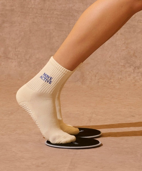 Minimalist Grip Sock Product Hero