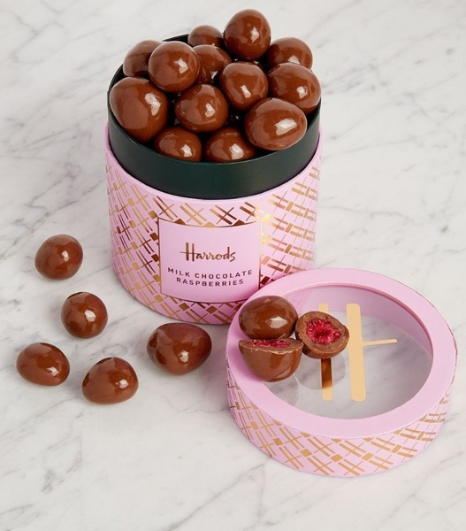 chocolate raspberries, chocolate snacks, milk chocolate, gourmet chocolates, candy gift, bestseller push, gift guide, minimalist, flat lay, luxurious, calm, pink, brown, neutral