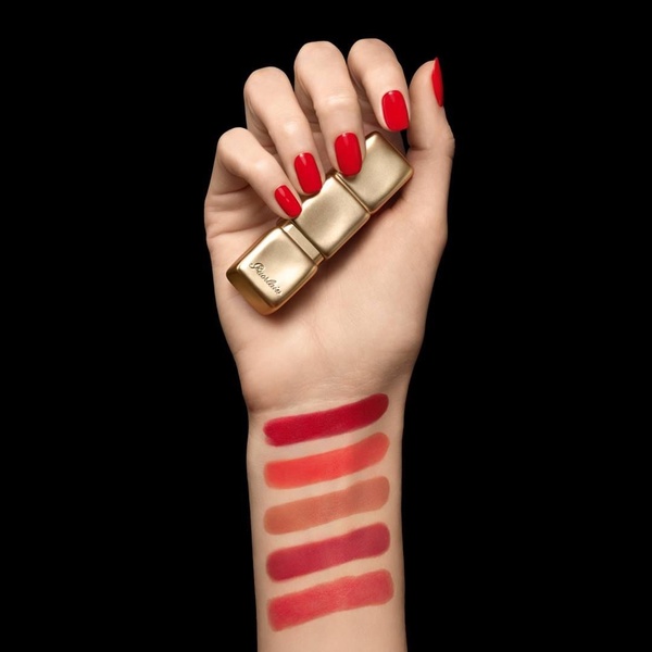 lipstick, lip color, lip makeup, matte lipstick, lip cosmetics, lip product, new arrival, product launch, editorial, lifestyle, luxurious, bold, black, red, gold