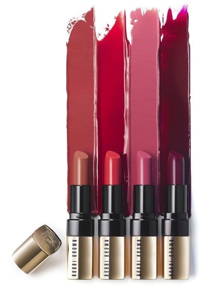 lipstick, lip color, lip makeup, lip cosmetics, matte lipstick, lip bullet, product launch, brand awareness, minimalist, editorial, luxurious, bold, red, pink, gold