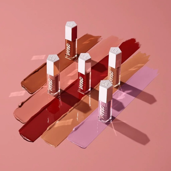 lip gloss, liquid lipstick, lip makeup, cosmetic tubes, beauty product, bestseller push, minimalist, flat lay, fresh, pink, neutral