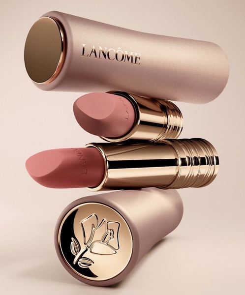 lipstick, matte lipstick, makeup, lip color, cosmetic, bestseller push, minimalist, editorial, luxurious, calm, neutral, pink, gold