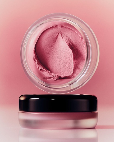 cream blush, blush makeup, face makeup, makeup pot, blush jar, bestseller push, minimalist, calm, luxurious, pink, neutral