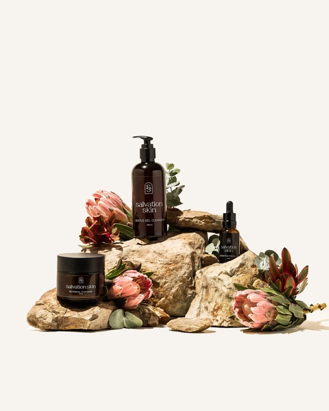 facial cleanser, clay mask, facial oil, skincare products, beauty routine set, bestseller push, minimalist, calm, fresh, neutral, brown