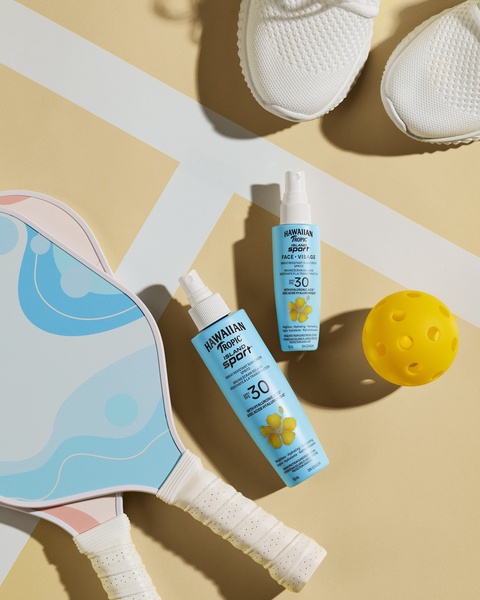 sunscreen spray, sun protection, sun lotion, sport sunscreen, facial sunscreen, face sunscreen, new arrival, flat lay, lifestyle, fresh, energetic, neutral, blue, yellow, summer sale
