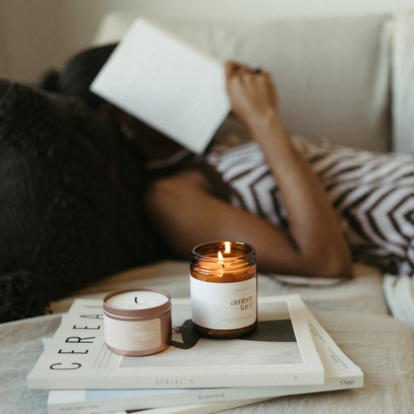 scented candle, container candle, soy wax candle, jar candle, aromatic candle, bestseller push, lifestyle, calm, warm, neutral, brown